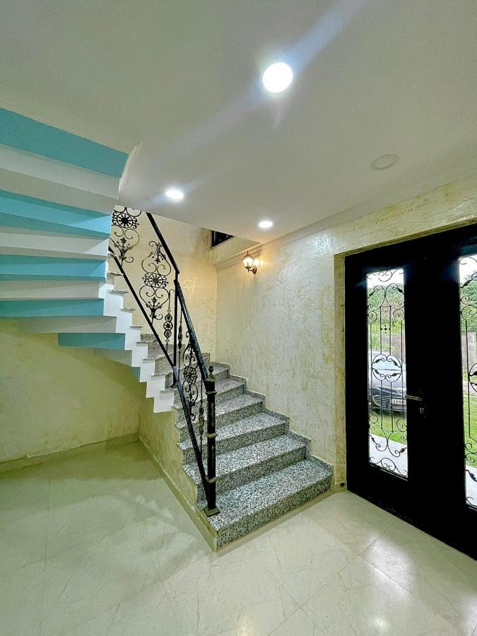 Villa In Chakvi Luaran gambar