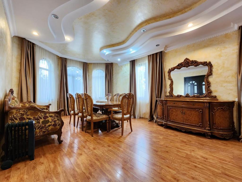 Villa In Chakvi Luaran gambar