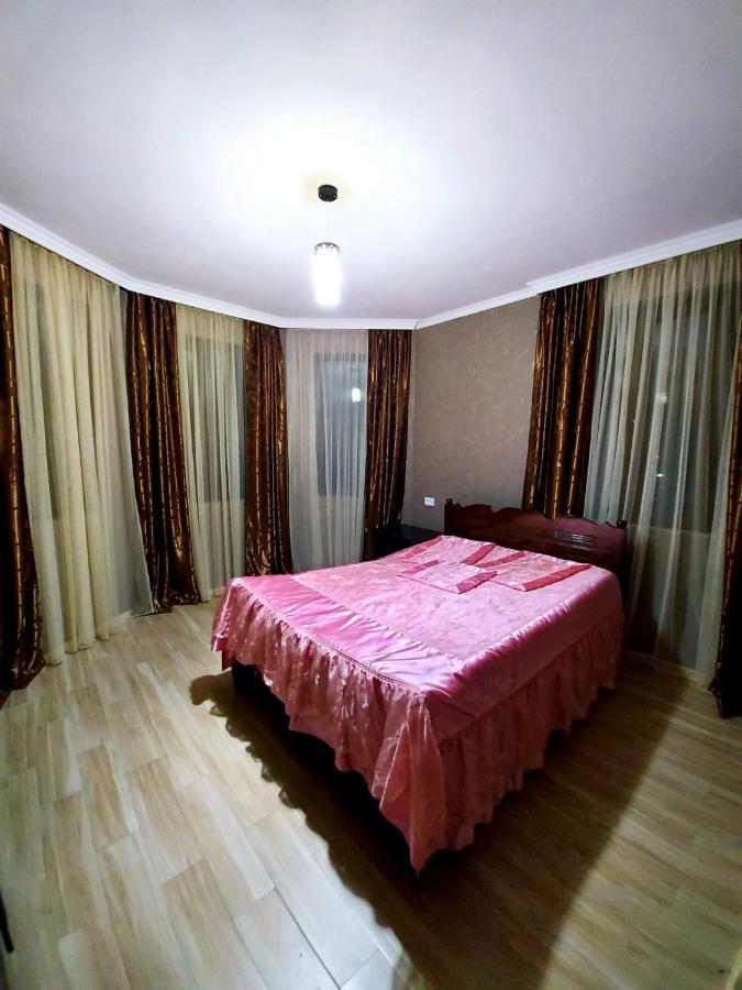Villa In Chakvi Luaran gambar